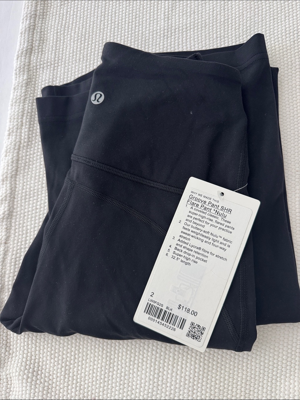 LULULEMON Black Groove Flare Pants Size 2 NWT